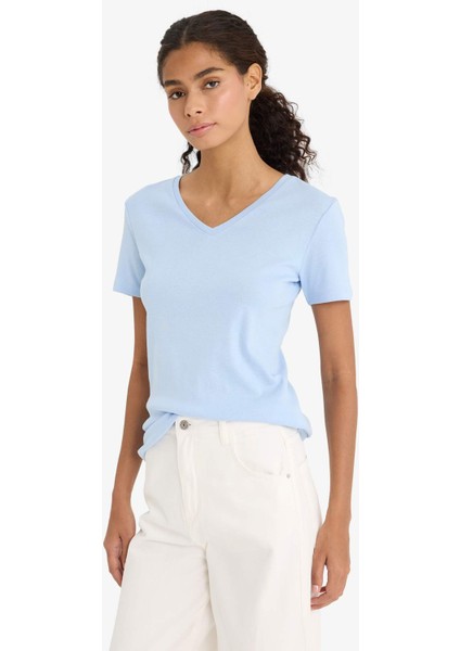 Slim Fit Dar Kesim V Yaka Basic Düz Ribana Kısa Kollu Tişört I1080AZ25AU