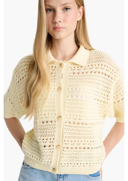 Slim Fit Dar Kesim Düğmeli Kısa Kollu Triko Hırka F8220AX25AU