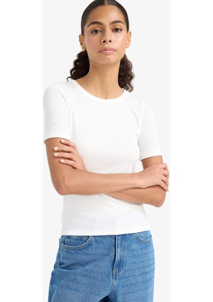 Slim Fit Dar Kesim Bisiklet Yaka Basic Düz Fitilli Kaşkorse Kısa Kollu Tişört C0097AX25AU