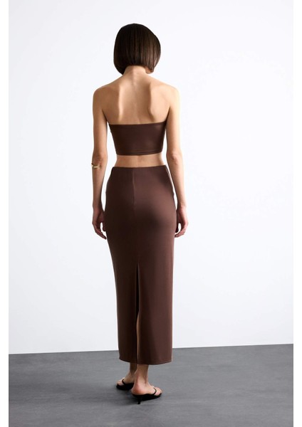 Slim Fit Dar Kesim Yırtmaçlı Midi Etek F8335AX25SM