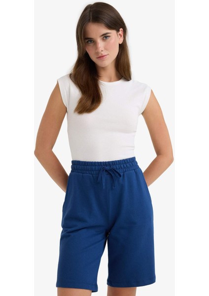 Regular Fit Beli Lastikli Düz Paça Bermuda Şort N7439AZ25AU