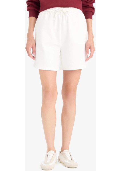Beli Bağcıklı Basic Düz Bermuda Şort F7997AX25AU