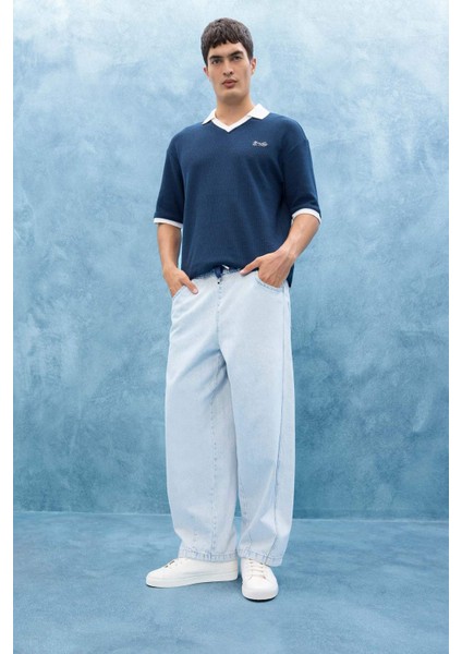 Boxy Fit Rahat Kesim Polo Yaka Kontrast Renkli Dokulu Kısa Kollu Tişört