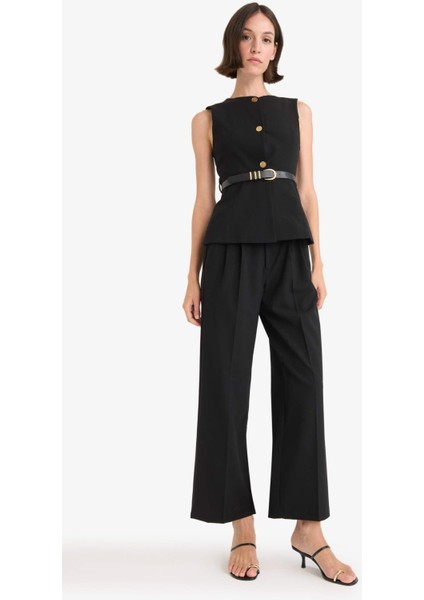 Fitted Bisiklet Yaka Kemer Detaylı Yelek F7293AX25AU