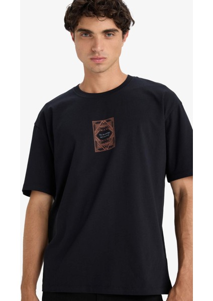 %100 Pamuk Boxy Fit Rahat Kesim Bisiklet Yaka Sırt Baskılı Kısa Kollu Tişört F8324AX25AU