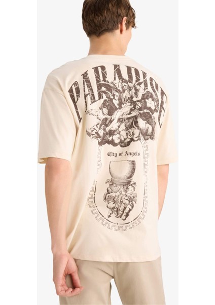 %100 Pamuk Boxy Fit Rahat Kesim Bisiklet Yaka Sırt Baskılı Kısa Kollu Tişört F8322AX25AU