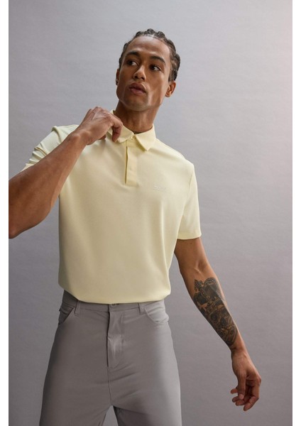 Standart Fit Polo Yaka Basic Düz Sporcu Dokuma Kısa Kollu Tişört F8637AX25AU