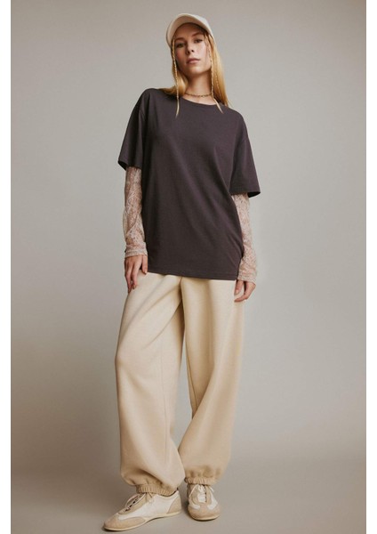 Oversize Geniş Kalıp Bisiklet Yaka Dantel Detaylı Uzun Kollu Tişört E7605AX25AU