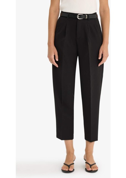 Carrot Fit Cep Detaylı Yüksek Bel Düz Paça Gabardin Pantolon F7446AX25AU