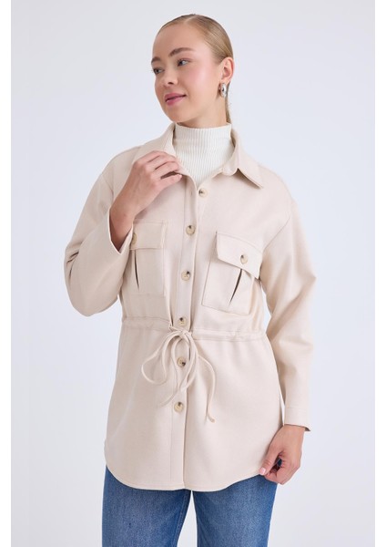 Beli Bağcıklı Kapak Cepli Düğmeli Ceket modelleri