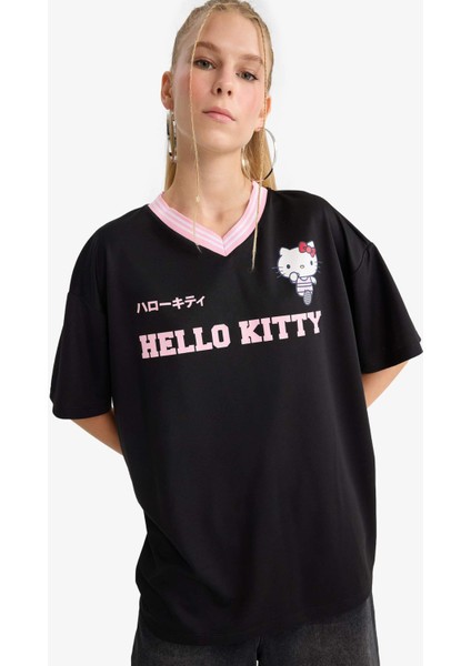 Hello Kitty Oversize Geniş Kalıp V Yaka Sırt Baskılı Kısa Kollu Tişört F9181AX25AU