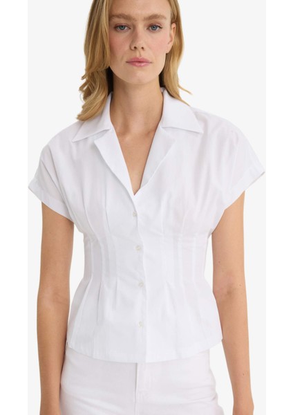 Fitted Ceket Yaka Poplin Kısa Kollu Gömlek