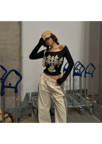 Siyah Gotik Cross Omuz Açık Uzun Kollu Crop fırsatları