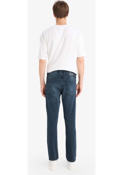 Pedro Slim Fit Dar Kalıp Normal Bel Dar Paça Jean Pantolon R8791AZ25AU