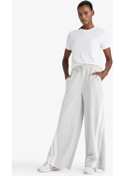 Fit Wide Leg Geniş Paça Şeritli Standart Boy Sporcu Pantolon E7719AX25AU
