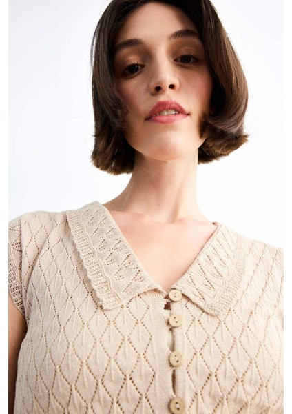 Crop Büyük Yaka Düğmeli Triko Atlet F7500AX25SM