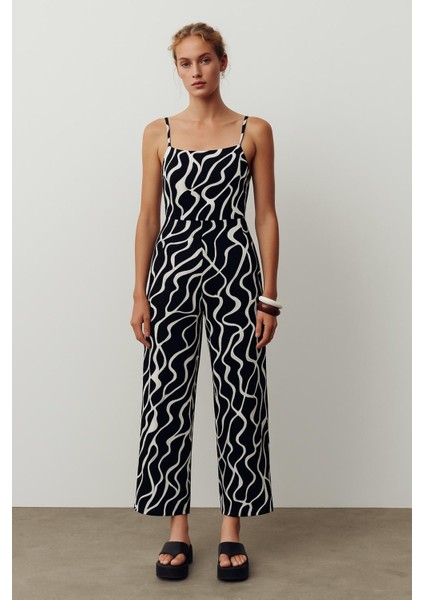 Askılı Biyeli Desenli Viskon Tulum