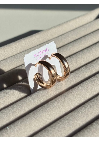 Xuping 2’li Çelik Küpe Seti Taşlı Oymalı Rose Gold Altın Renk & Parlak Rose Halka Küpe Kombini Es fırsatları