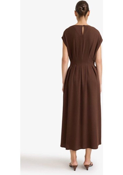 Bisiklet Yaka Keten Karışımlı Kısa Kollu Maxi Elbise G1461AX25AU