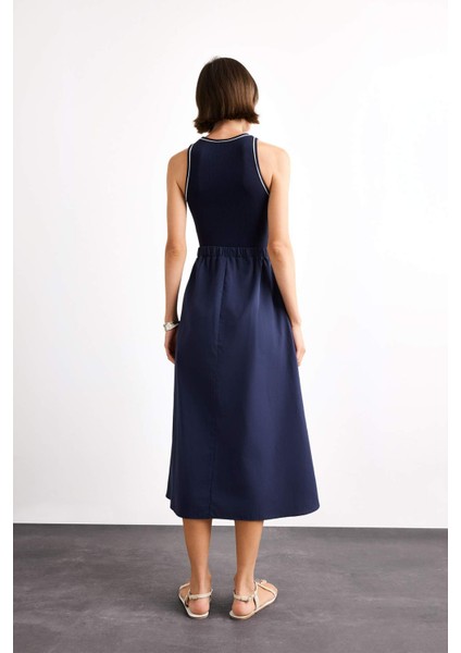 A Kesim Pamuklu Kolsuz Midi Elbise G1358AX25SM