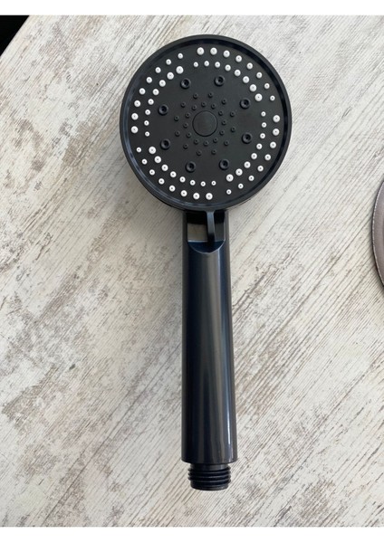 Beyaz Duş Başlığı, Şık ve Kullanışlı Banyo Aksesuarı