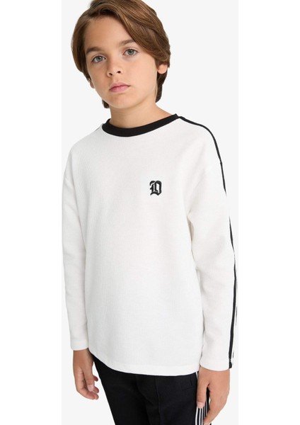 Erkek Çocuk Oversize Geniş Kalıp Bisiklet Yaka Aplike Waffle Uzun Kollu Tişört G1807A825AU