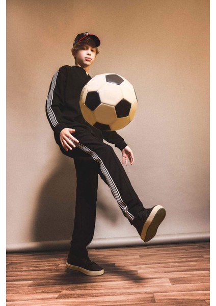 Erkek Çocuk Beli Lastikli Düz Paça Eşofman Altı G1787A825AU