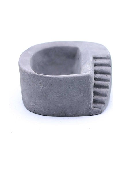 Merdivenli Beton Saksı Gri