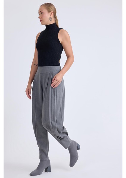 Yüksek Bel Piliseli Bilek Boy Pantolon fiyatları