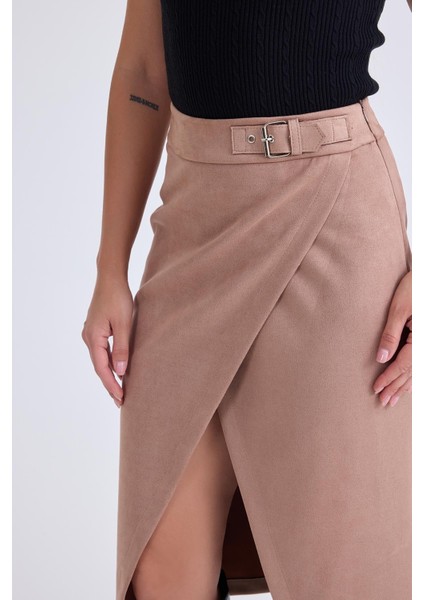 Önü Tokalı Midi Süet Etek modelleri