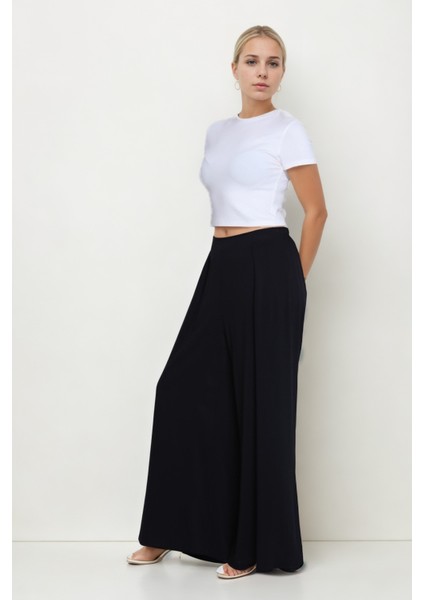 Pile Detaylı Geniş Paça Pantolon modelleri