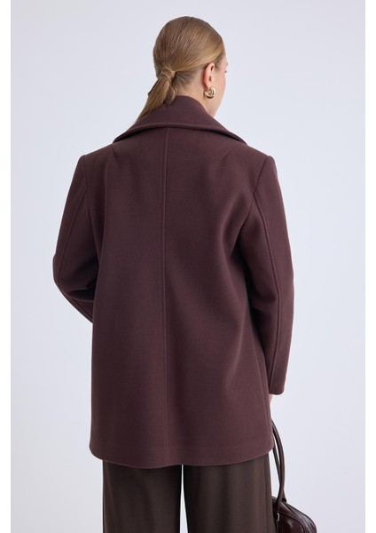 Düğmeli Büyük Cepli Kısa Kaşe Kaban indirimleri