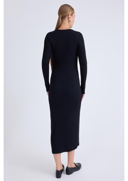 Yuvarlak Yaka Uzun Kol Kalem Elbise modelleri