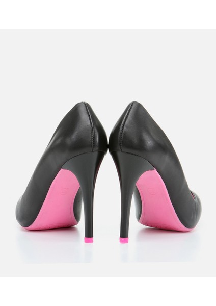 01AYH263820A100 Hakiki Deri Siyah Kadın Stiletto