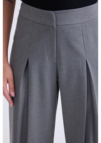 Pileli Geniş Paça Pantolon modelleri