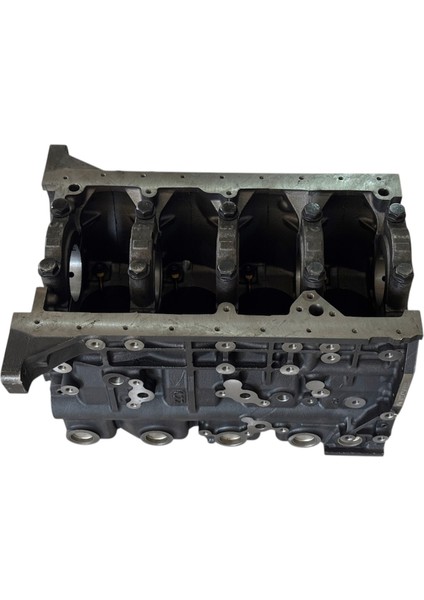 Motor Blok D21 2,7 Dizel 90-96/D22 2.7 Dizel 97-01 (TD27/BOŞ)