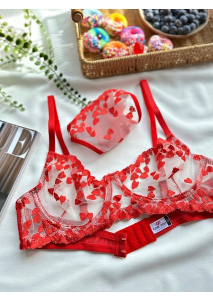 Kalp Desenli Transparan Dantel Sütyen Takımı Desteksiz Balenli 75B-90B fiyatları