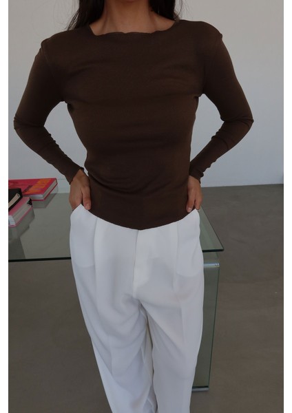 Naturel Yaka Ince Basic Bluz fiyatları