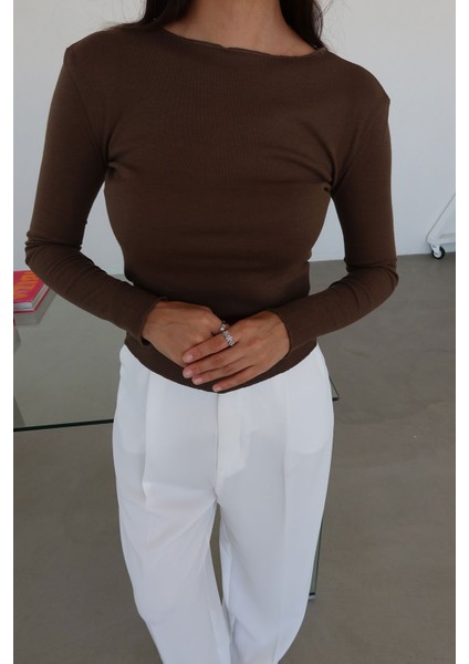 Naturel Yaka Ince Basic Bluz modelleri