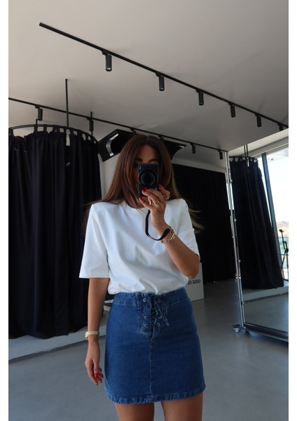 Omuzu Vatkalı Basic Tişört