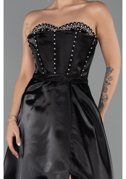 Taşlı Straplez Yaka Yırtmaçlı Uzun Saten Abiye ABU5264 modelleri