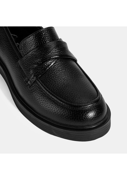 Kadın Siyah Deri Loafer