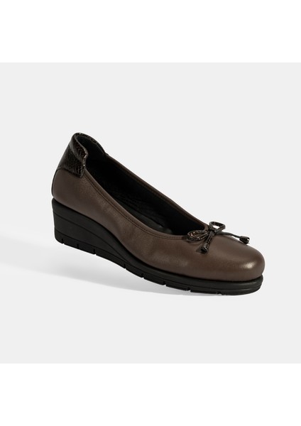 Kadın Kahve Fiyonk Detaylı Desacomfort Deri Ayakkabı modelleri