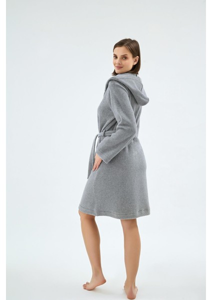 Kadın Kapüşonlu Kuşaklı Polar Gri Sabahlık C4T9N071 fırsatları