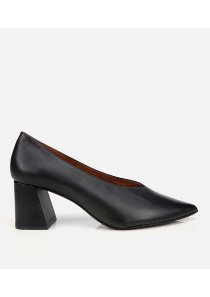 01AYH312560A100 KADIN Deri Siyah Kalın Topuklu Ayakkabı