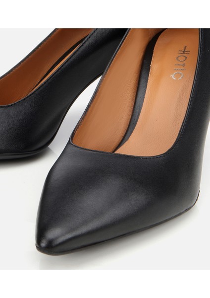 01AYH312510A100 KADIN Deri Siyah Esnek Tabanlı Stiletto