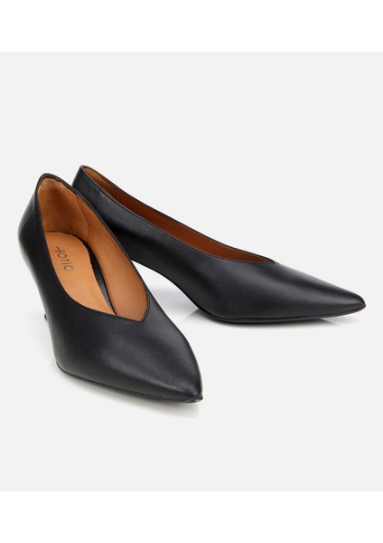 01AYH312590A100 KADIN Deri Siyah Ince Topuklu Stiletto