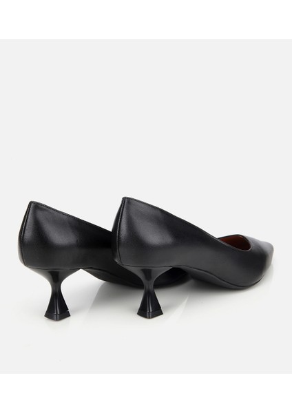 01AYH312480A100 KADIN Deri Siyah Esnek Tabanlı Stiletto