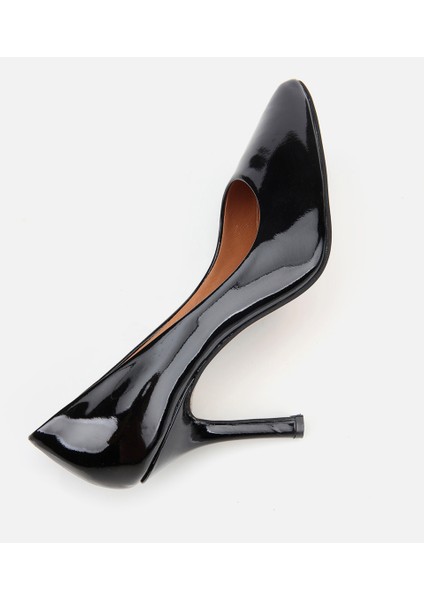 01AYH312550A100 KADIN Rugan Deri Siyah Stiletto