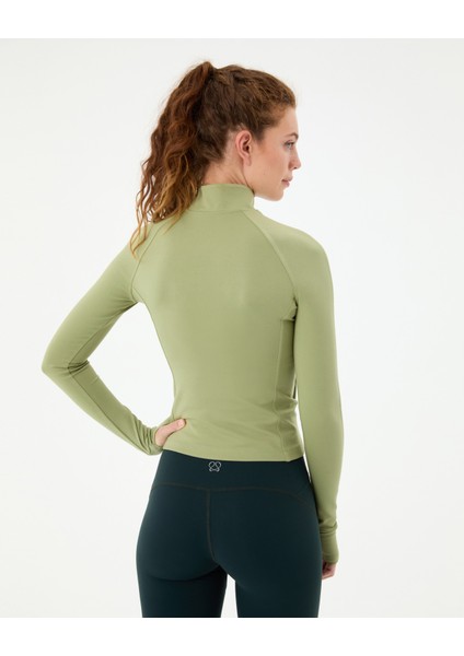 Matcha Dar Fit Spor Üst fiyatları